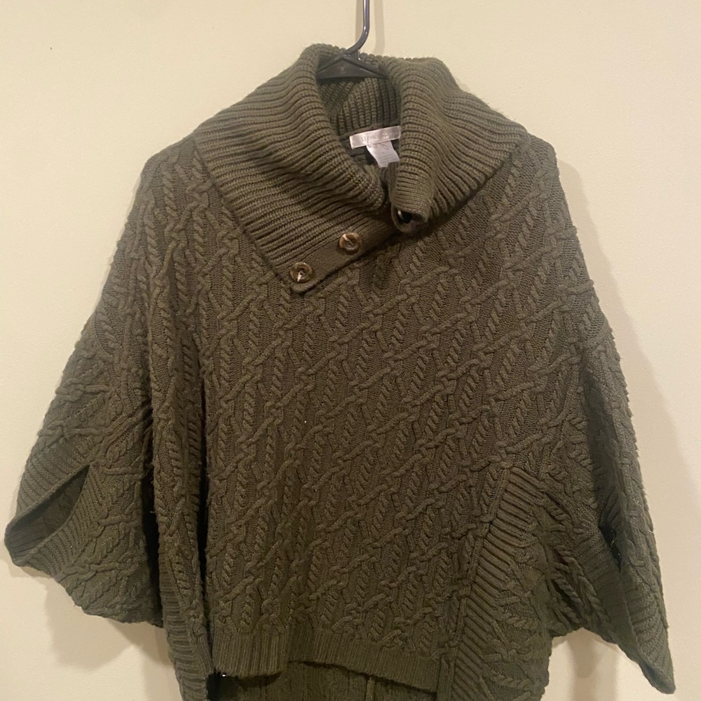 Design History Olive Cable Knit Poncho